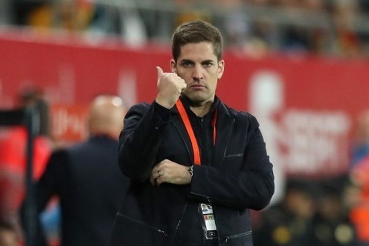 Eks Pelatih Timnas Spanyol Di Tuding Pakai AI Saat Besut Sochi