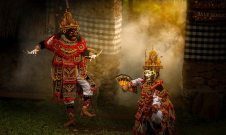 Warisan Budaya Nusantara Sebagai Identitas Bangsa