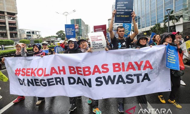 Pemprov DKI Luncurkan Program Sekolah Gratis Semua Warga