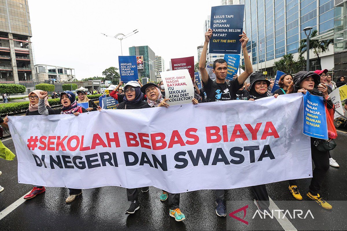 Pemprov DKI Luncurkan Program Sekolah Gratis Semua Warga