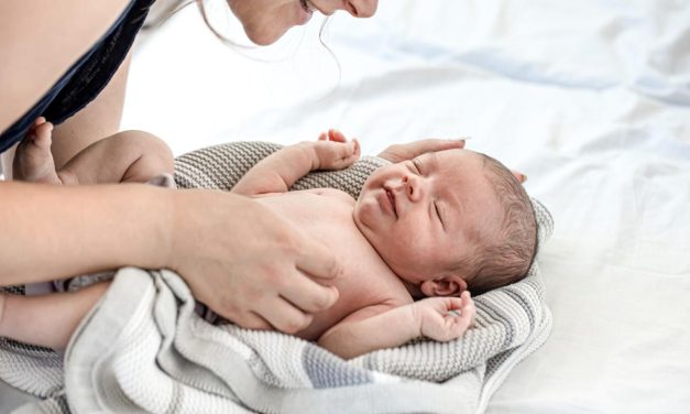 Cara Merawat Bayi Baru Lahir Agar Tetap Sehat Dan Nyaman