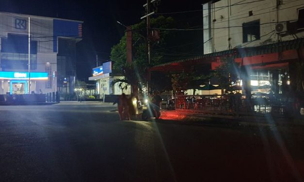 Mati Lampu Melanda Sumbagut: Aktivitas Warga Lumpuh