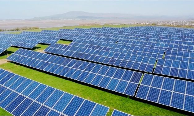 Energi Matahari Bantu Pasok Listrik Saat Gangguan Infrastruktur