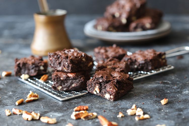 Fudgy Brownies: Tekstur Lembut, Padat, Dan Cokelat Menggoda