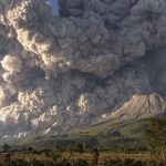 Gunung Sinabung Erupsi: Mengenal Aktivitas Vulkanik Dampak